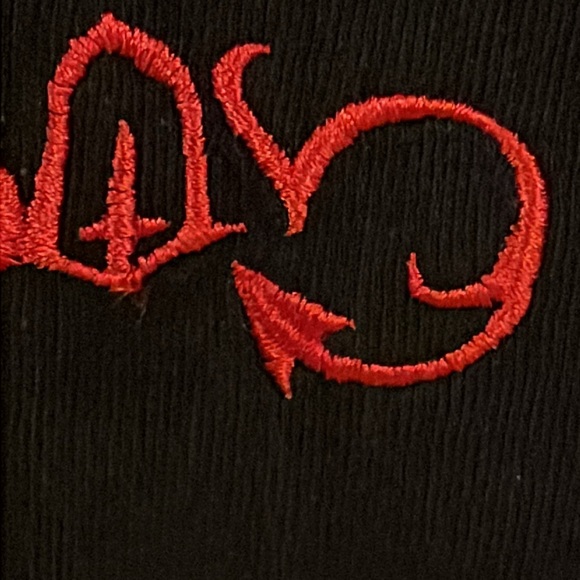 LiL PeeP - Hellboy embroidered, long sleeve Lg - Picture 10 of 10